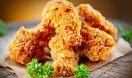 Mięso z kurczaka – jak je smażyć?
