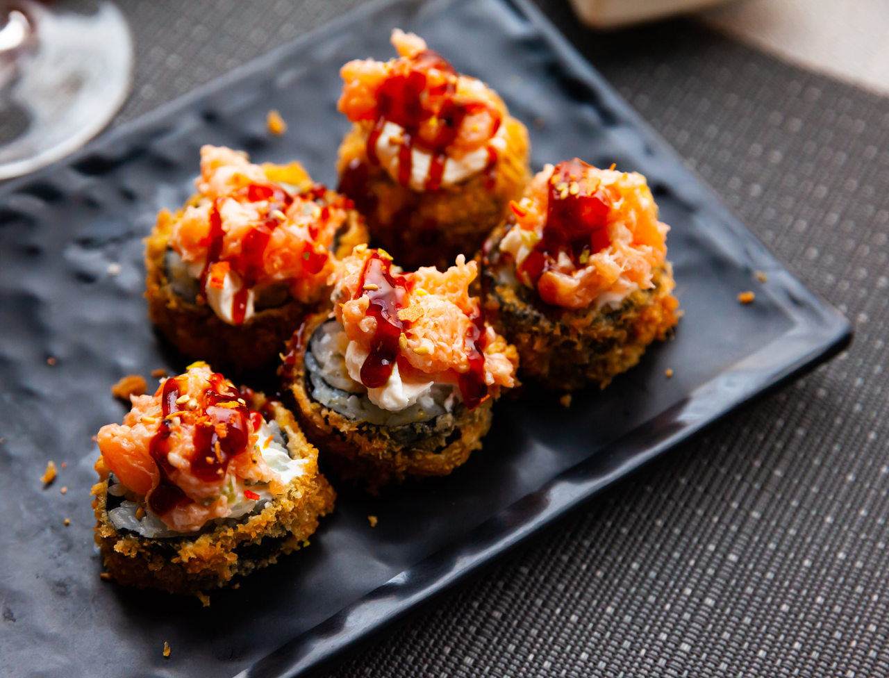 Jak usmażyć sushi w tempurze?