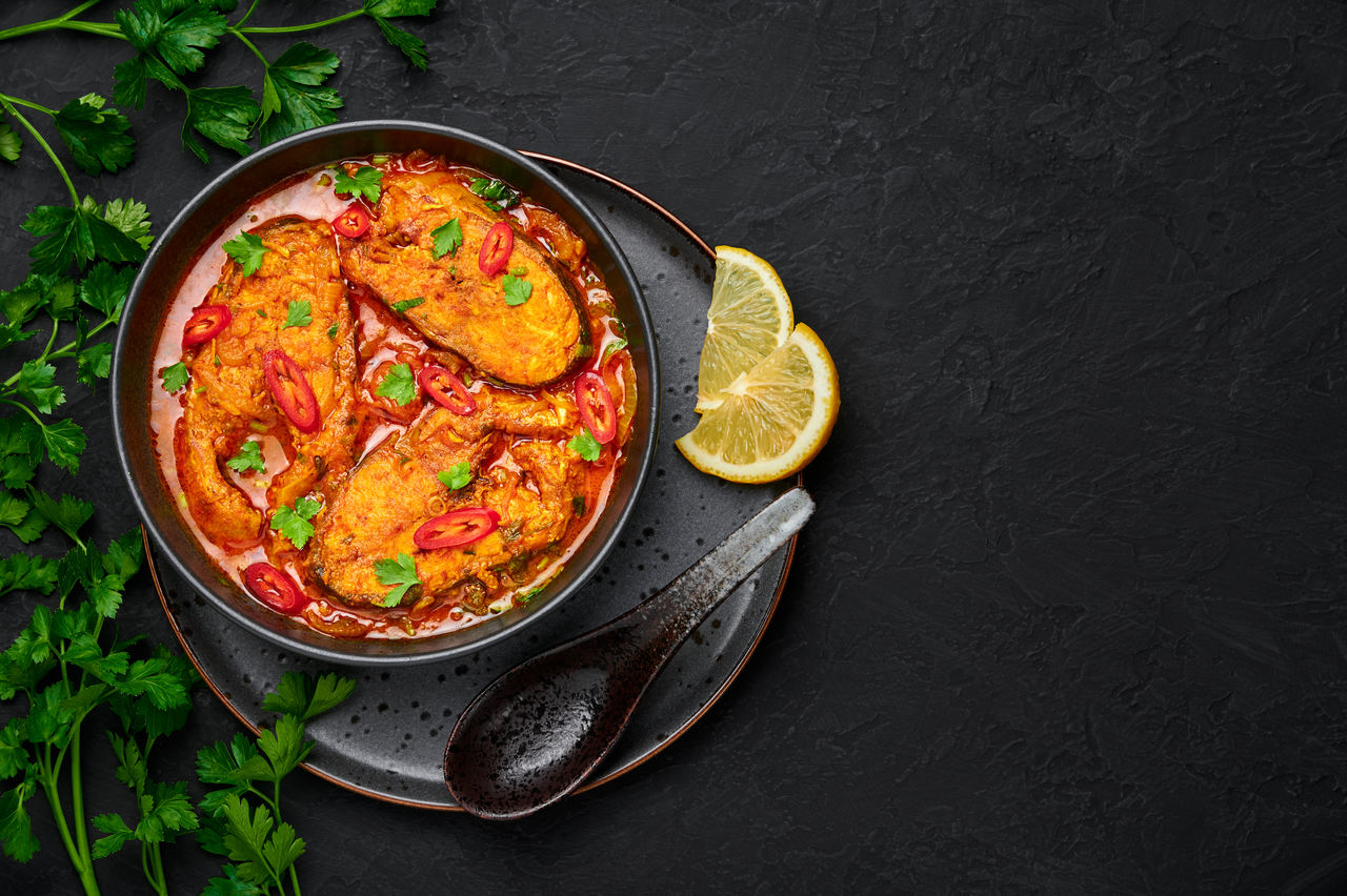 Zupa rybna z red curry – przepis Jarka Walczyka