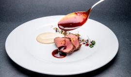 Minimalna gęsina, maksymalne wrażenie – porcje degustacyjne na świętego Marcina