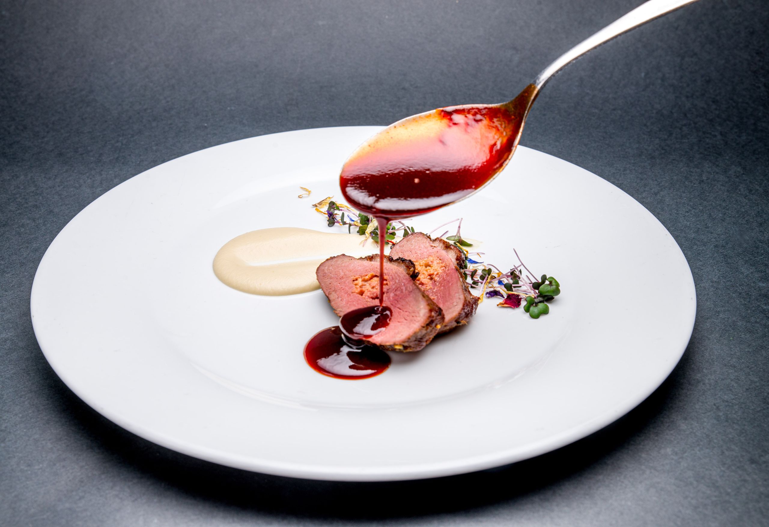 Minimalna gęsina, maksymalne wrażenie – porcje degustacyjne na świętego Marcina