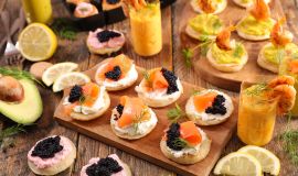 Smażenie delikatnych składników wielkanocnych: o czym pamiętać smażąc jaja, ryby i wiosenne warzywa?