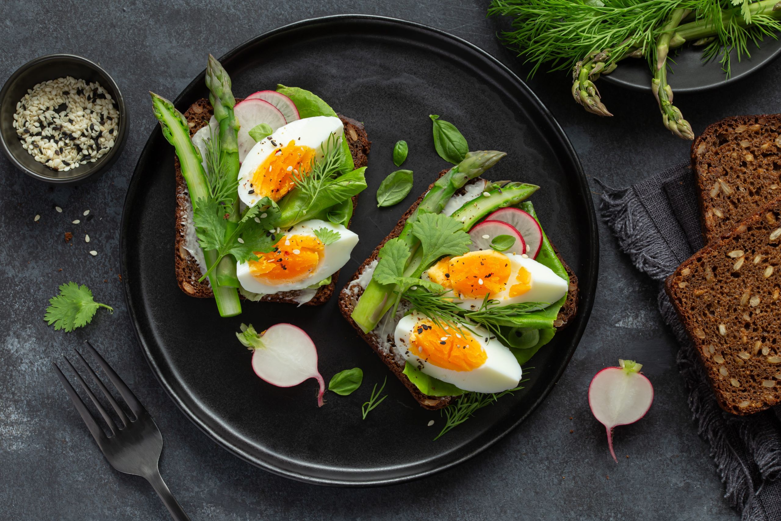 Sezonowa strategia – jak układać menu w okresie pomiędzy zimą a wiosną?